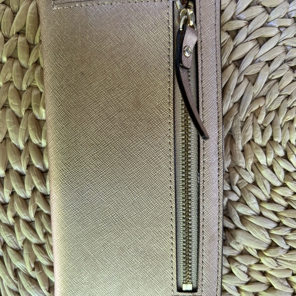 Kate Spade Wallet - Picture 3 of 3